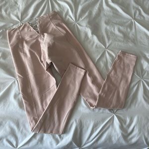 Light pink leggings
